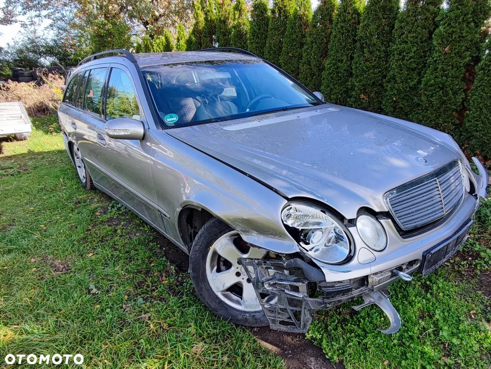 Mercedes-Benz Klasa E 220 T CDI Automatik Classic - 1