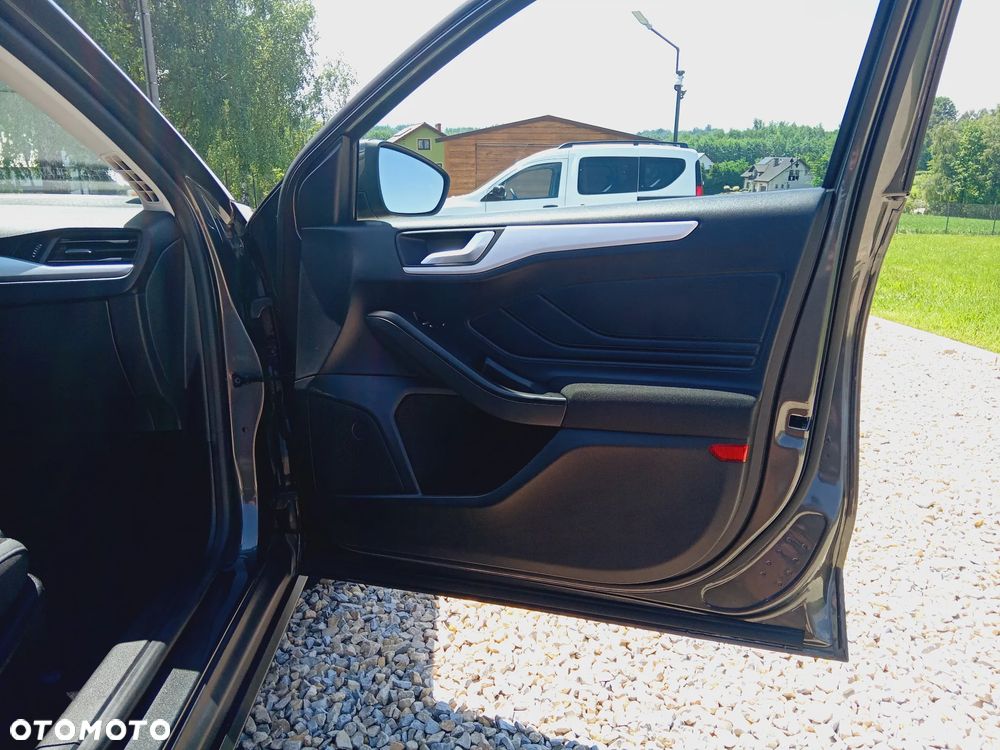 Ford Focus 1.5 EcoBlue Trend Edition - 28