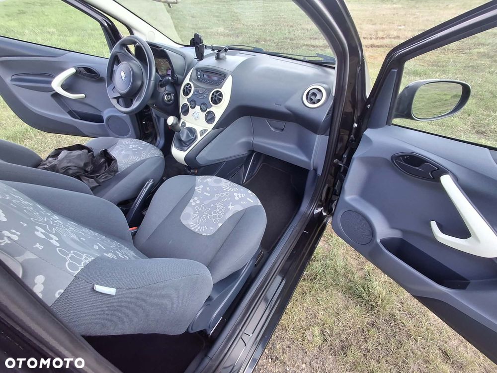 Ford KA 1.3 - 8