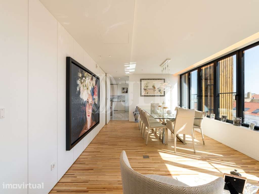 Apartamento T4 no condomínio Lisbon Woods, em Lisboa - Grande imagem: 2/45