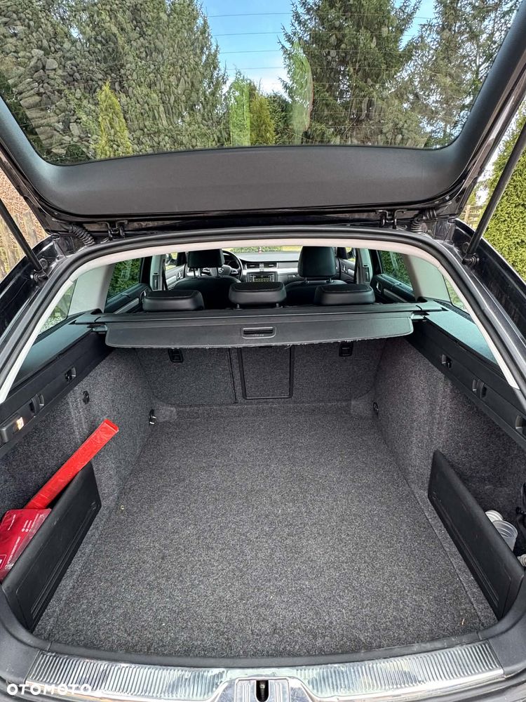 Skoda Superb 2.0 TDI Elegance - 9