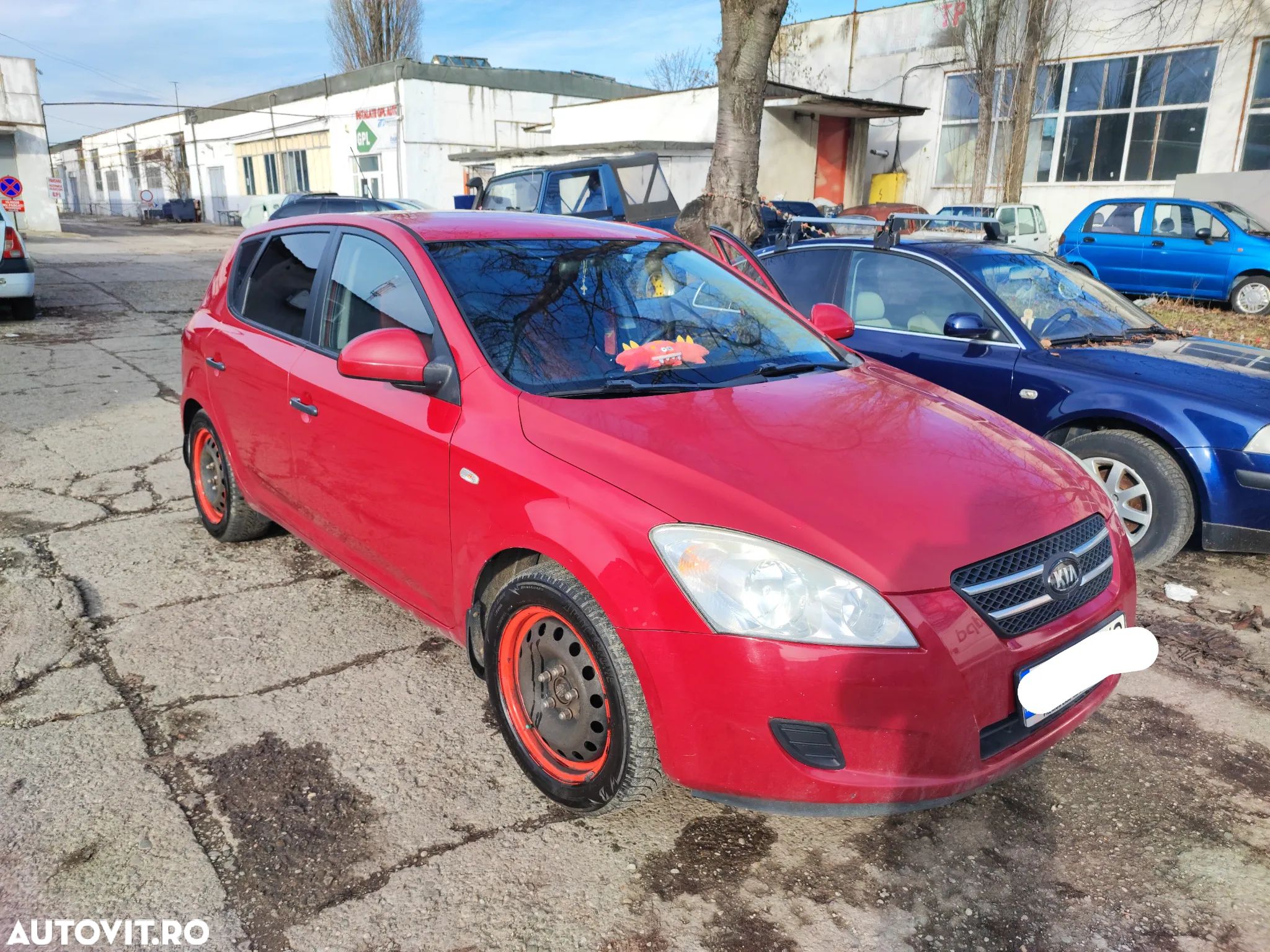 Kia Ceed - 1