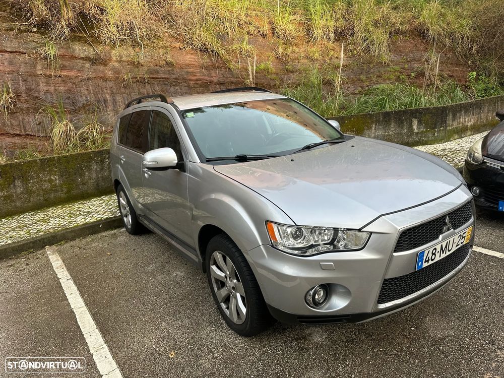 Mitsubishi Outlander 2.2 DI-D Instyle - 1
