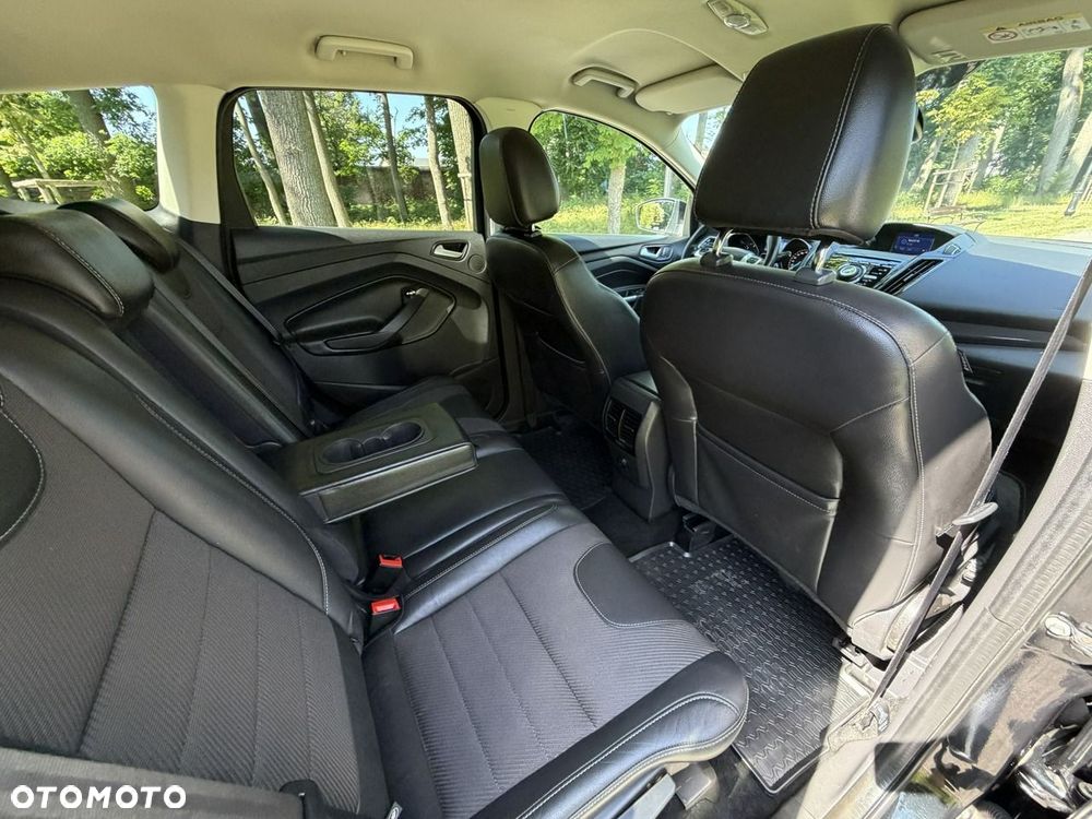 Ford Kuga - 30
