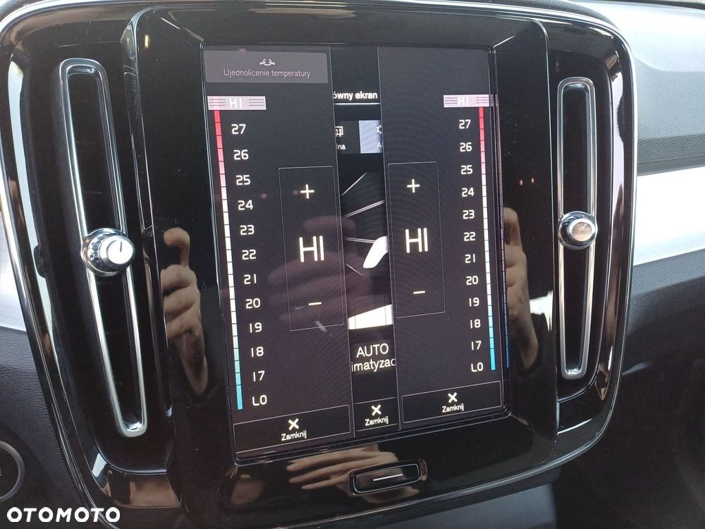Volvo XC 40 - 23