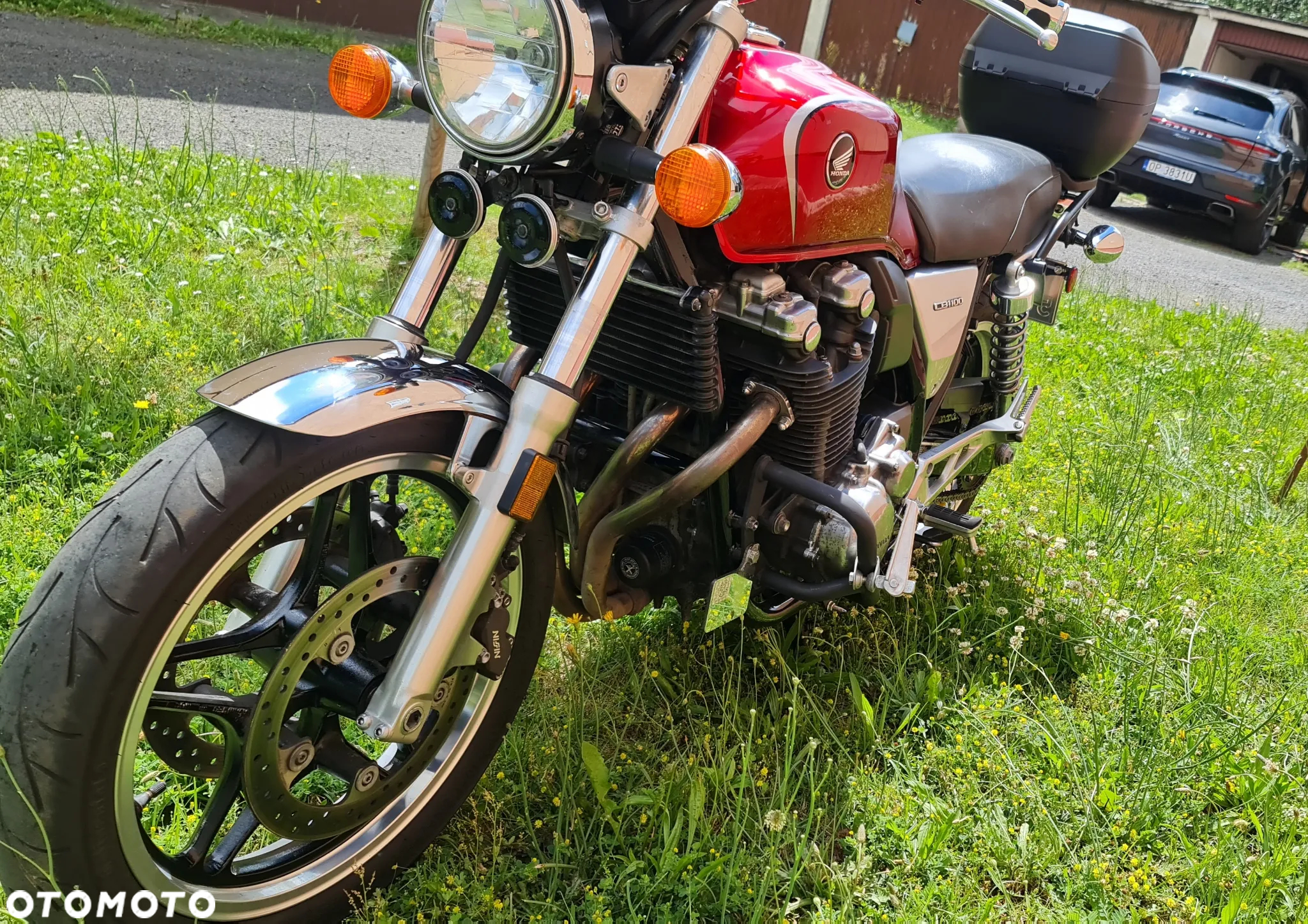 Honda CB - 8