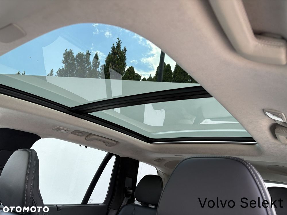 Volvo XC 90 - 24