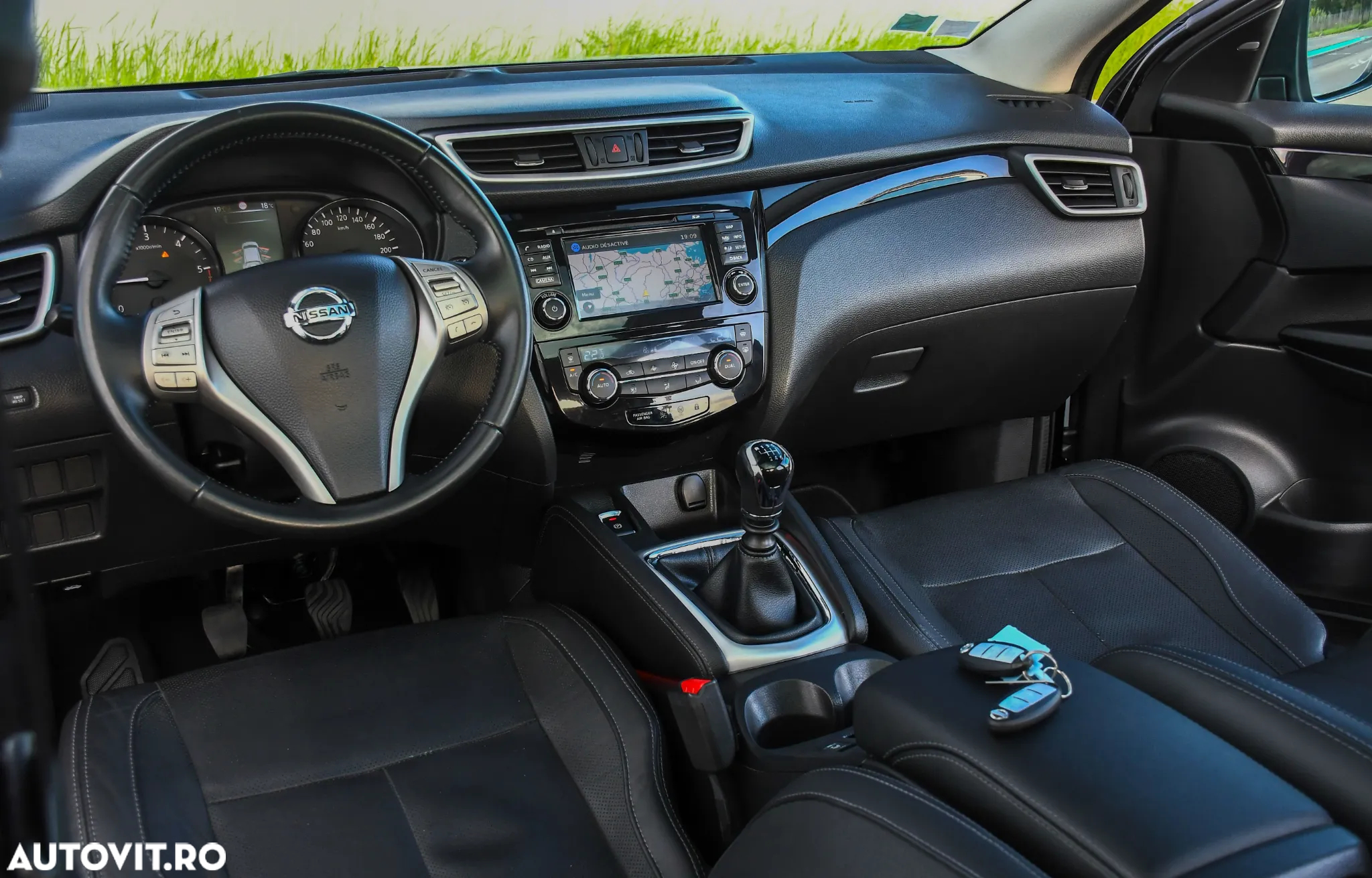 Nissan Qashqai 1.5 DCI Start/Stop N-Connecta - 14