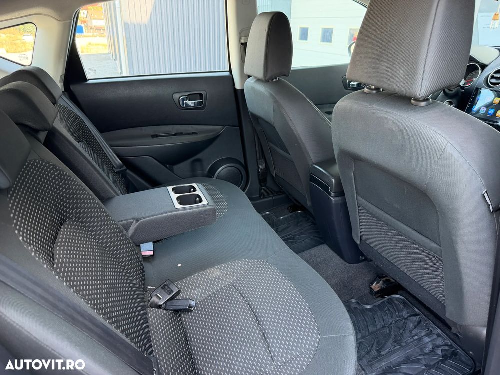 Nissan Qashqai - 11
