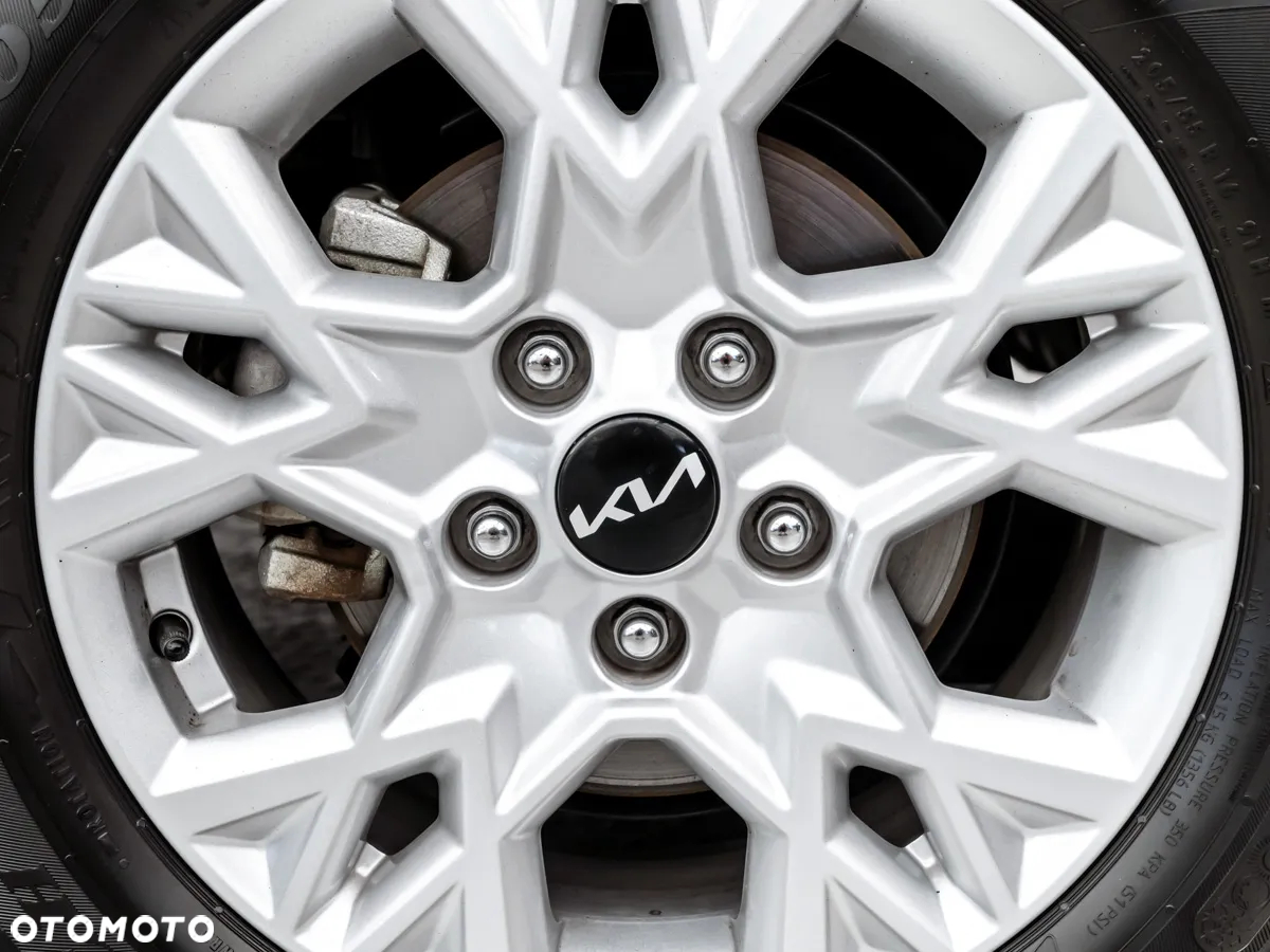 Kia Ceed 1.5 T-GDI M DCT - 11