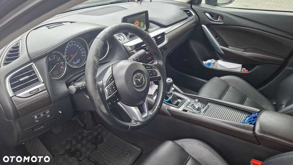 Mazda 6 - 6
