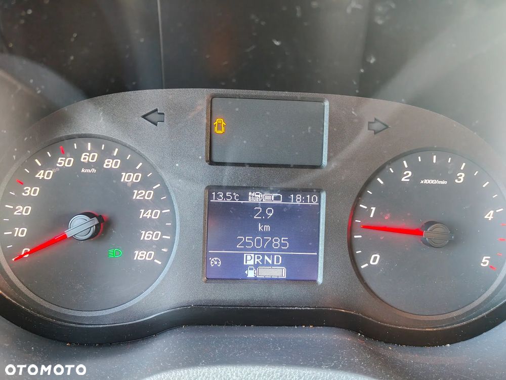 Mercedes-Benz SPRINTER - 15
