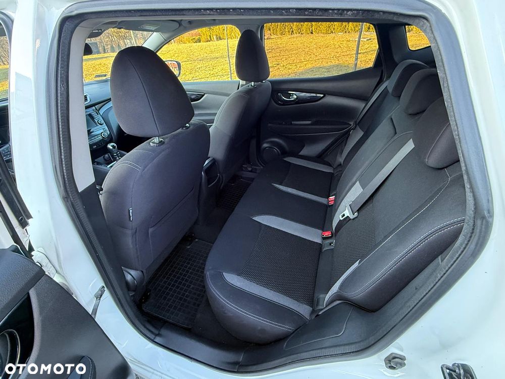 Nissan Qashqai - 4