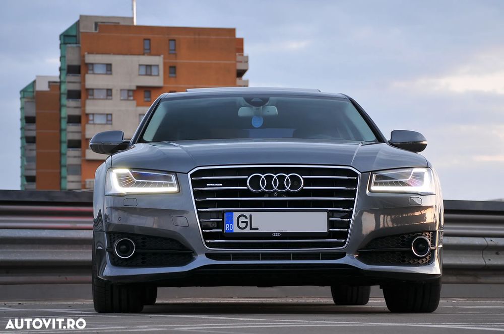 Audi A8 - 10