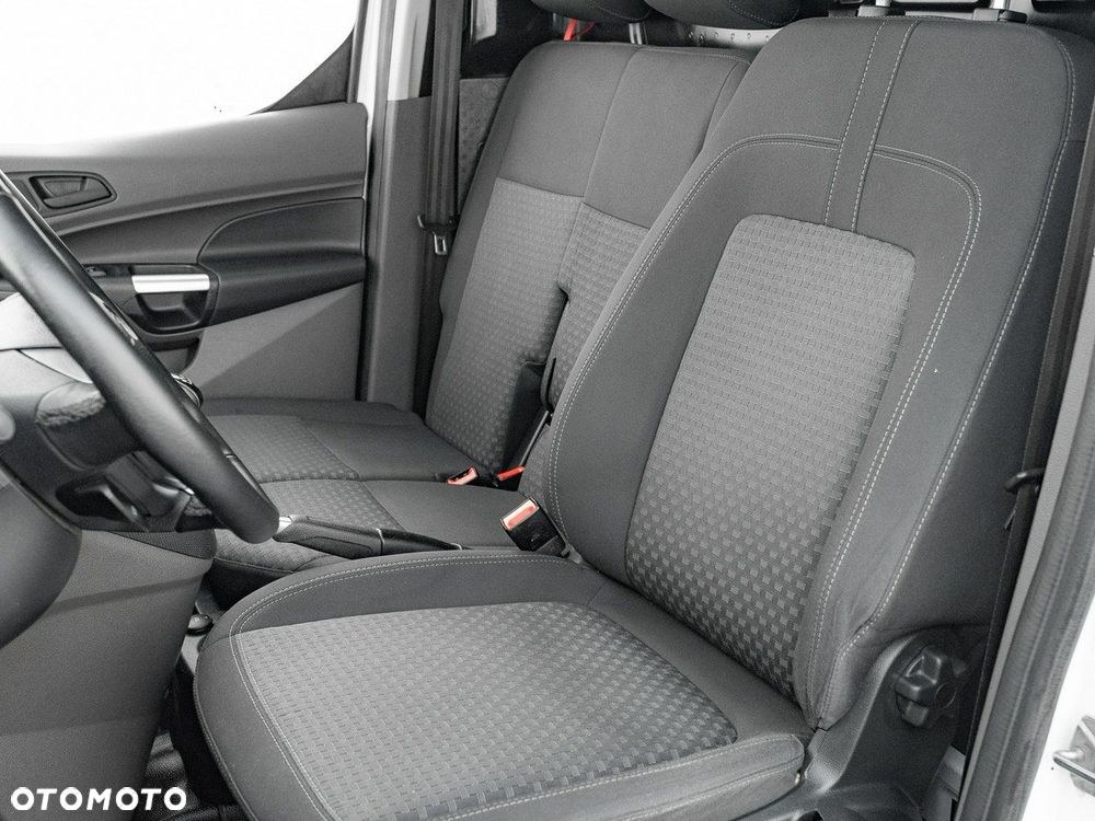 Ford Transit Connect - 14