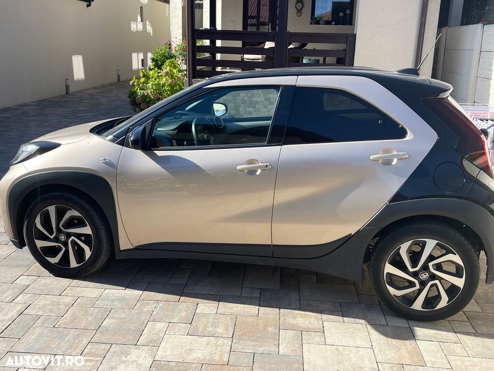 Toyota Aygo X 1.0l MT Dynamic - 1