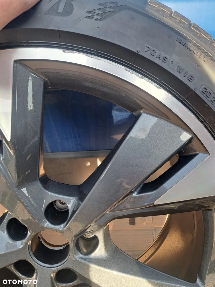 Felga aluminiowa Audi Q4 Q-4 e-tron 20 Cali E-9Jx20H2-N ET 42 89A601025M 89A601025AS - 7