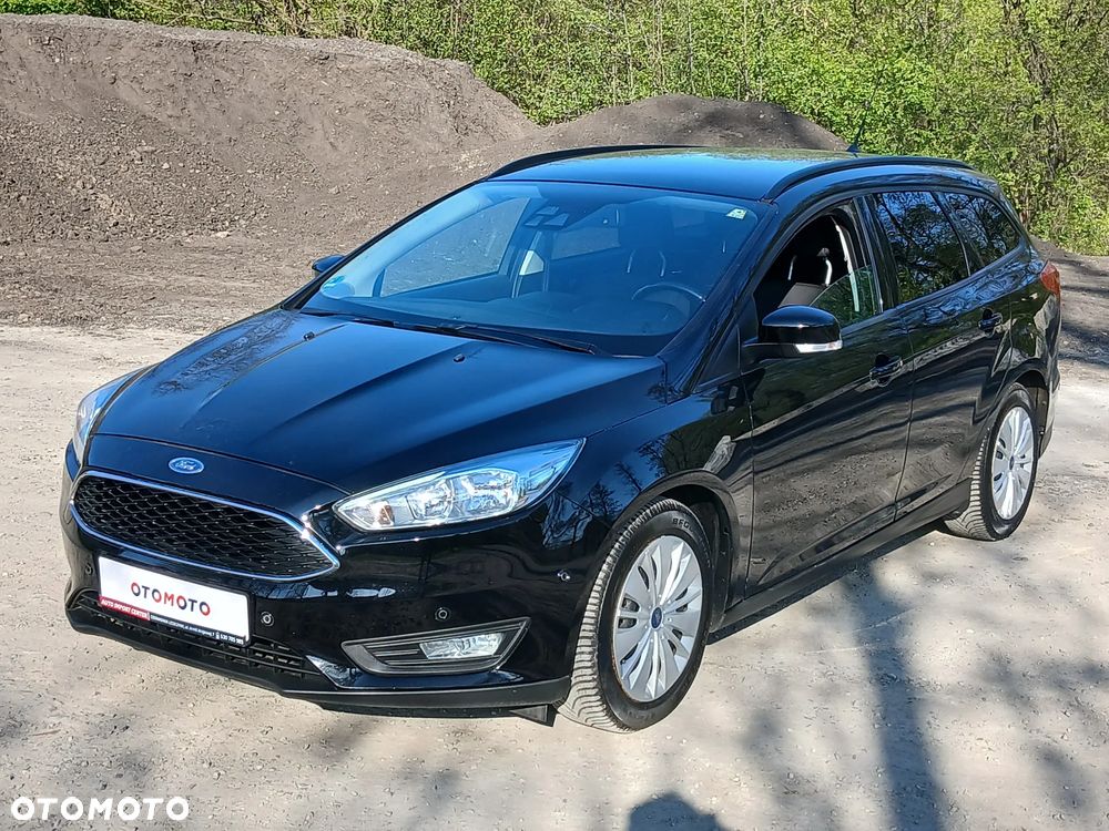 Ford Focus 1.0 EcoBoost STart-Stopp-System TITANIUM - 40