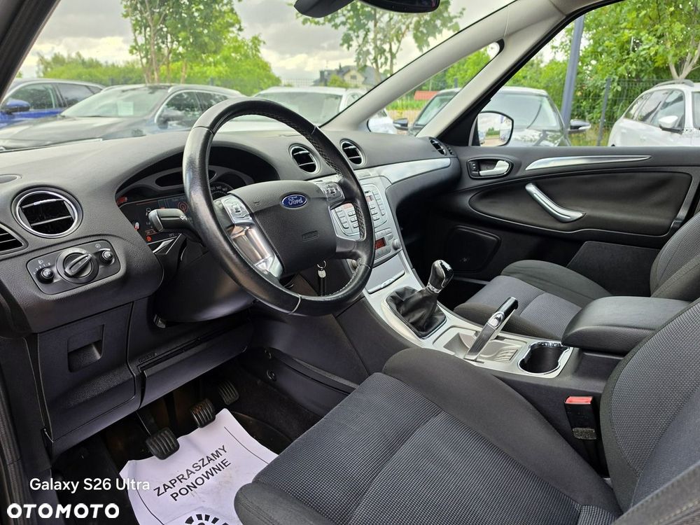 Ford S-Max - 28