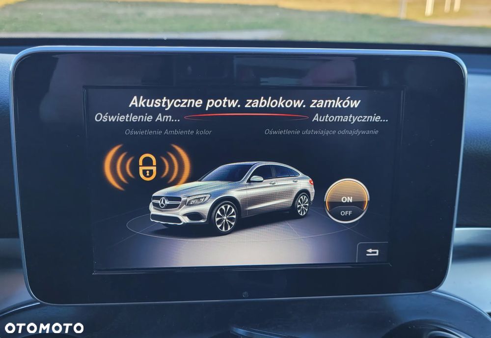 Mercedes-Benz GLC - 33