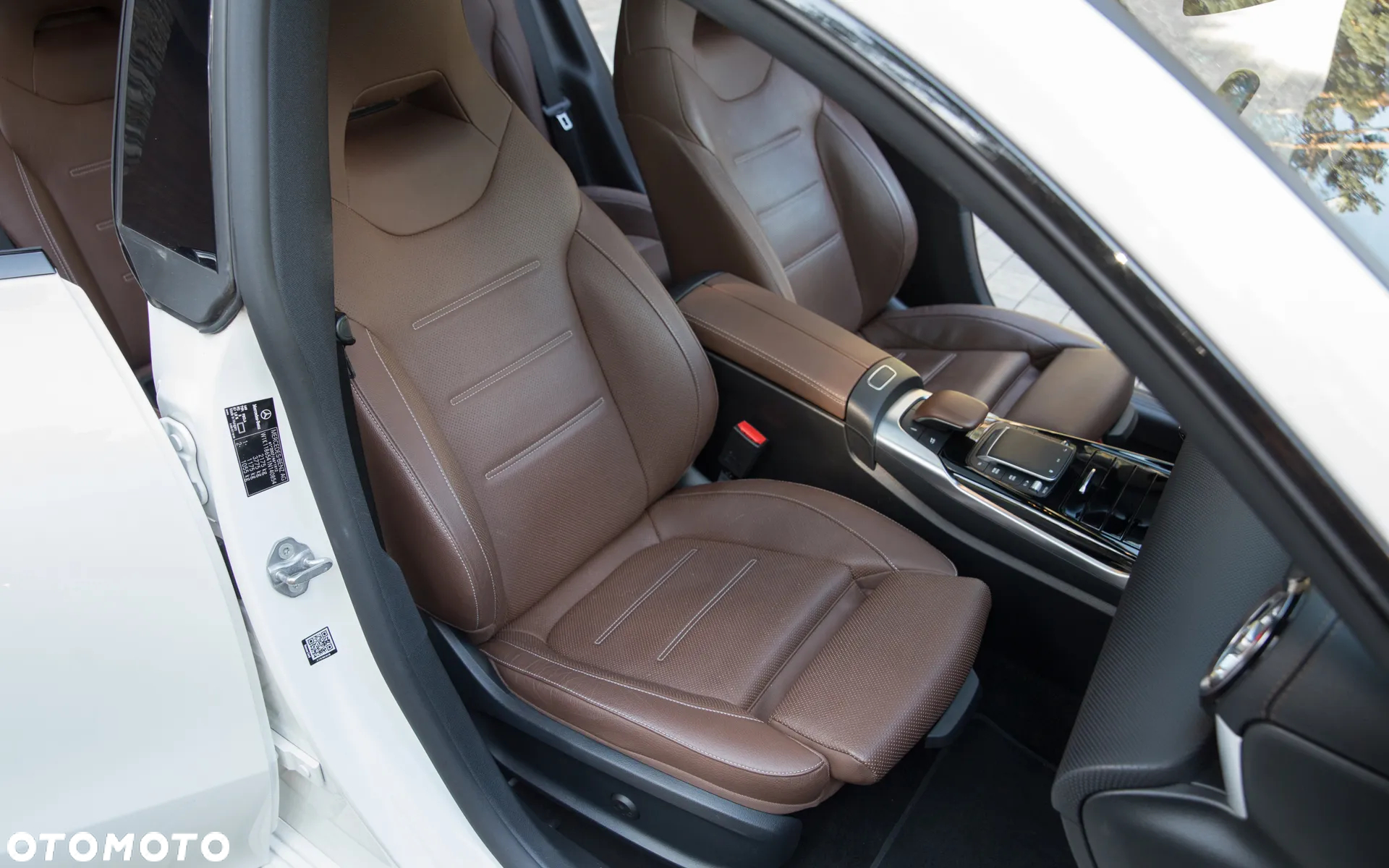 Mercedes-Benz CLA AMG 45 S 4-Matic 8G-DCT - 26