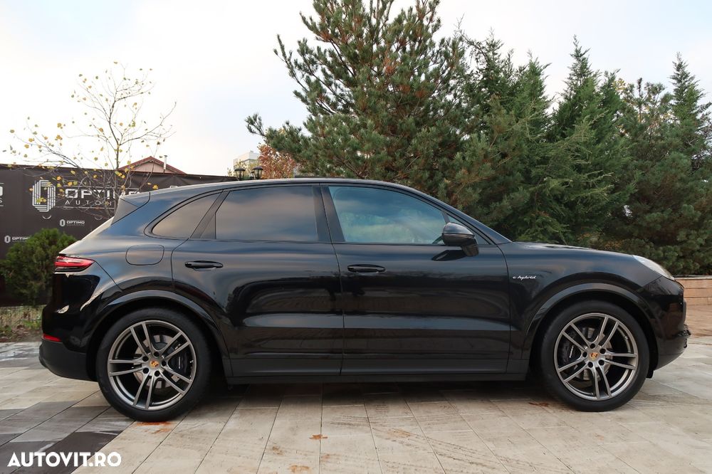 Porsche Cayenne E-Hybrid Tiptronic S Platinum Edition - 12