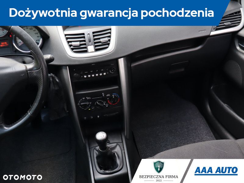 Peugeot 207 - 9
