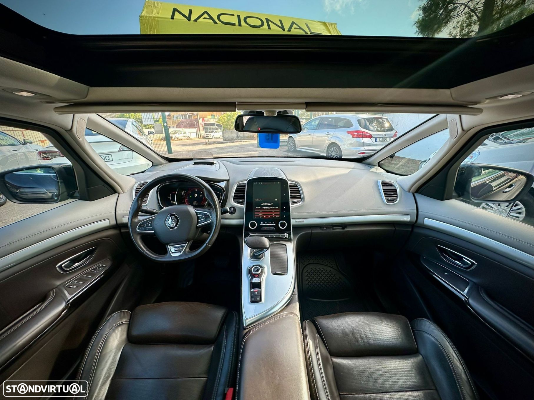 Renault Espace 1.6 dCi Initiale Paris EDC - 8
