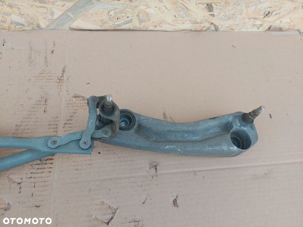 BMW E39 MECHANIZM WYCIERACZEK - 2