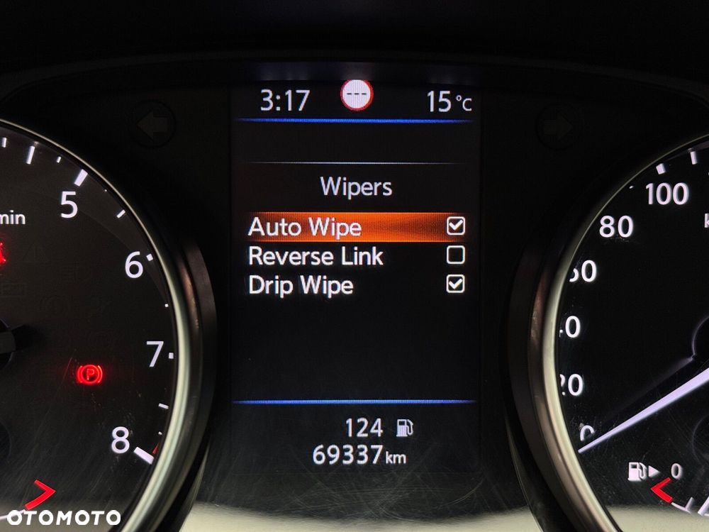 Nissan Qashqai 1.3 DIG-T N-Connecta - 34