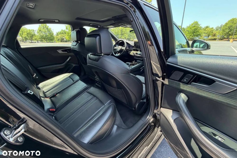 Audi A4 Limousine - 14