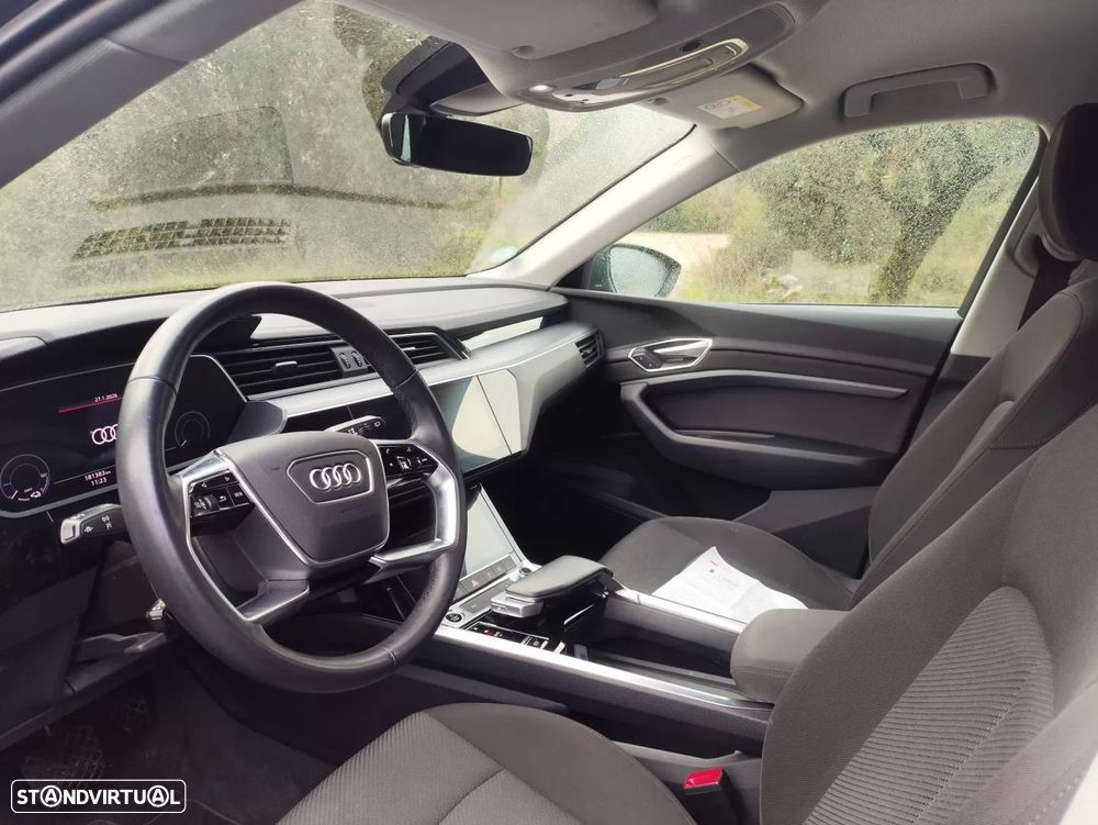Audi e-tron 50 quattro Advanced - 9