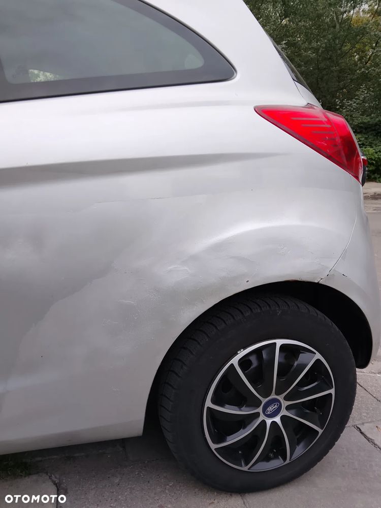 Ford KA 1.2 Titanium (air2) - 6