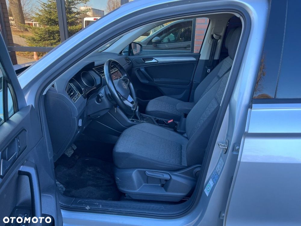 Volkswagen Tiguan 2.0 TDI SCR Elegance DSG - 12
