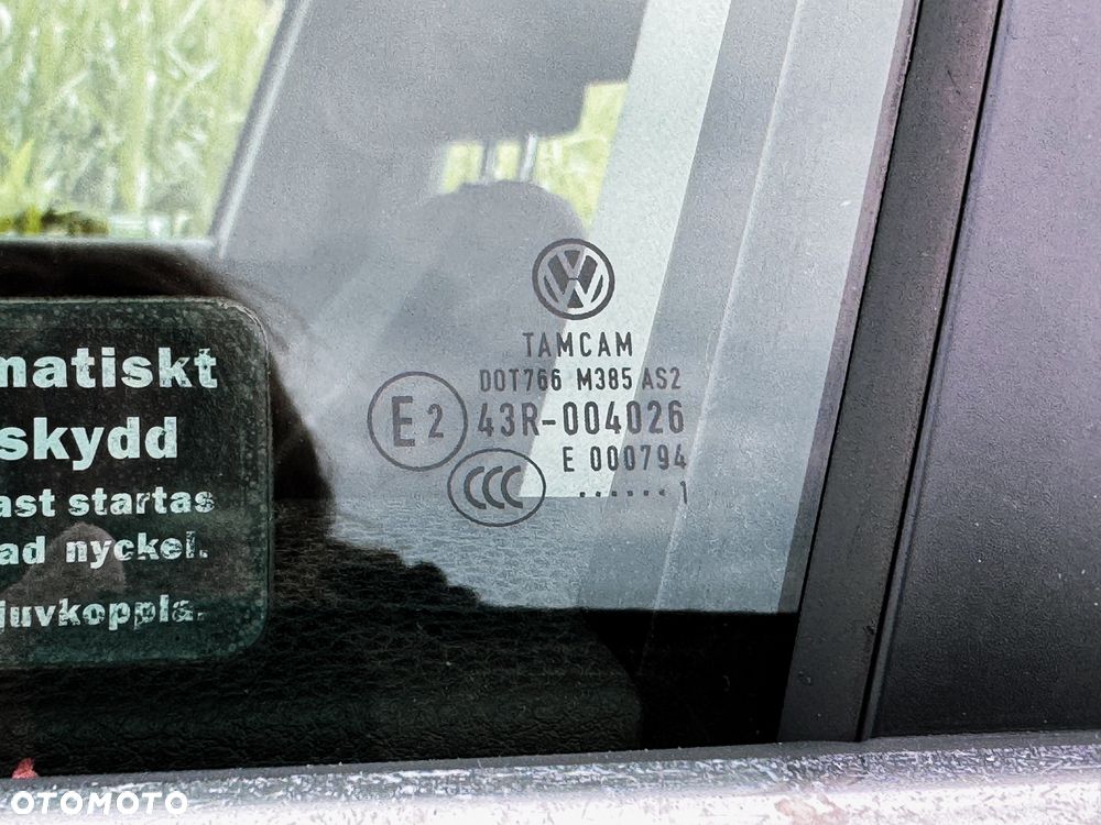 Volkswagen Passat 2.0 TDI BlueMotion Technology Comfortline - 11