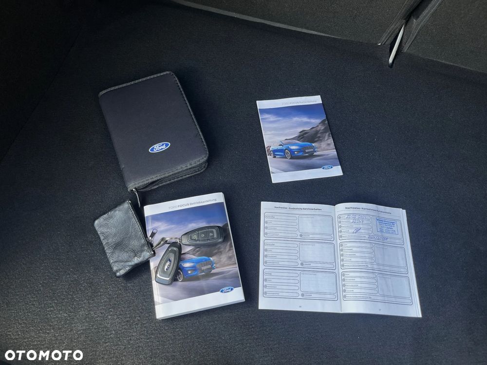 Ford Focus 1.0 EcoBoost mHEV Active X - 9