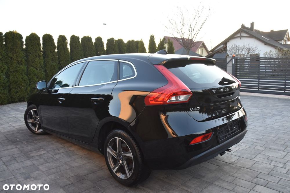 Volvo V40 D2 Drive-E Momentum - 7