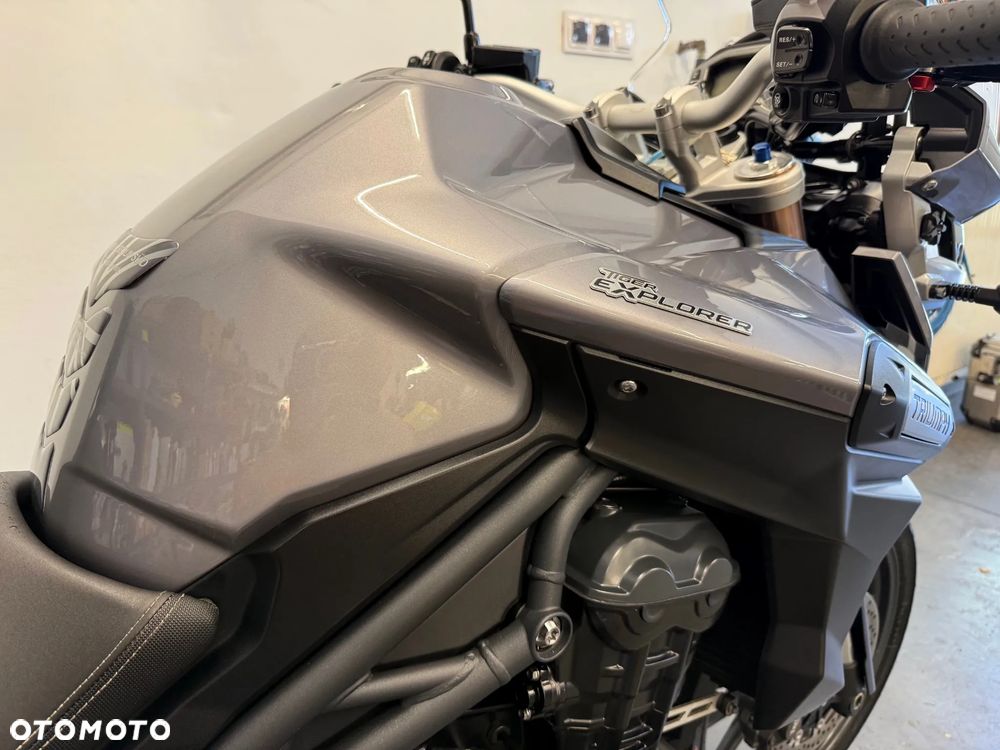 Triumph Tiger - 30