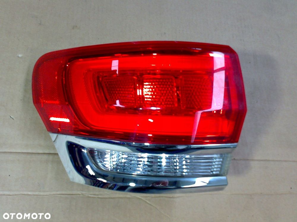 jeep grand cherokee wk2 iv 2014 2017 lampa tylna tyŁ lewa idealna - 1