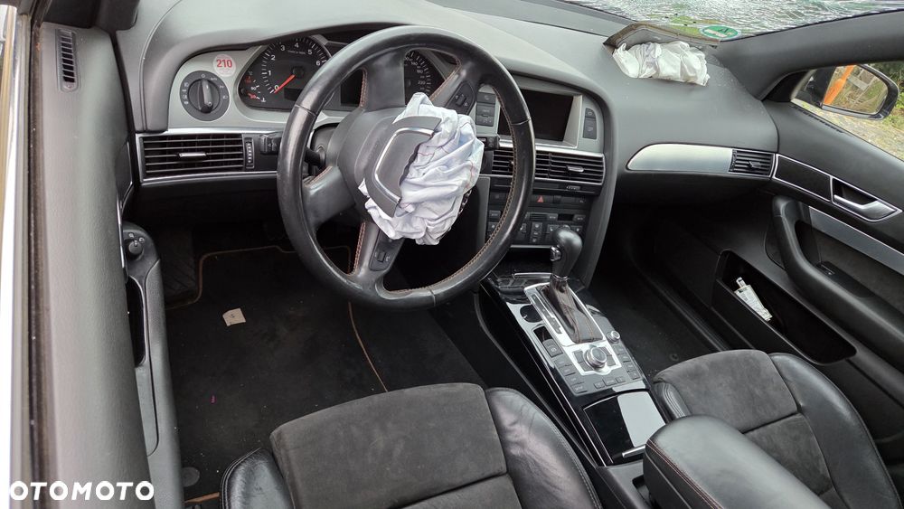 Audi A6 - 6