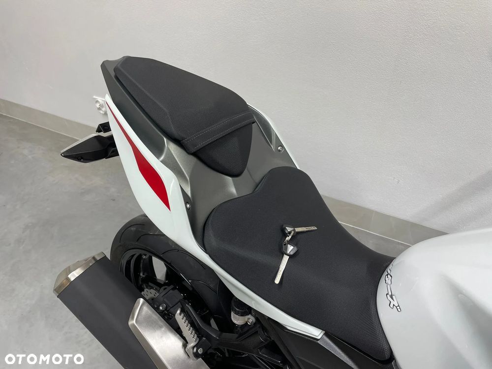 Kawasaki Z - 17