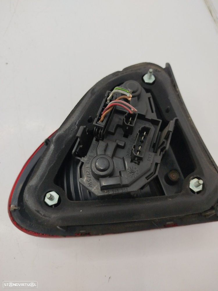 Farolim Stop Dto Seat Leon (1M1) - 3