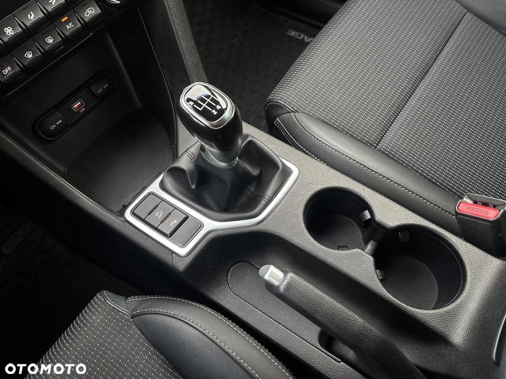 Kia Sportage 1.6 T-GDI L Business Line 2WD - 15