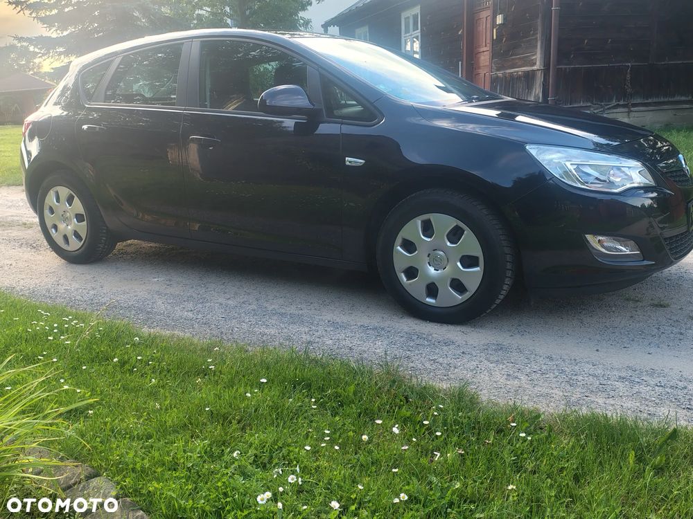 Opel Astra 1.4 - 5