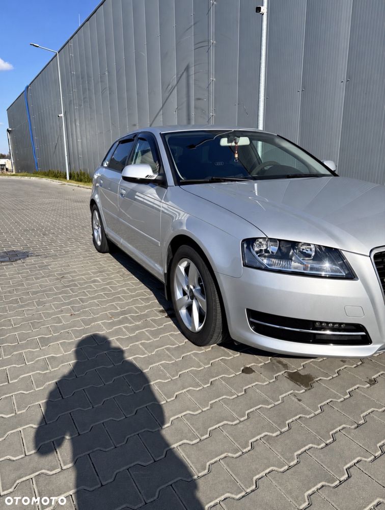 Audi A3 Sportback 2012 photo 2