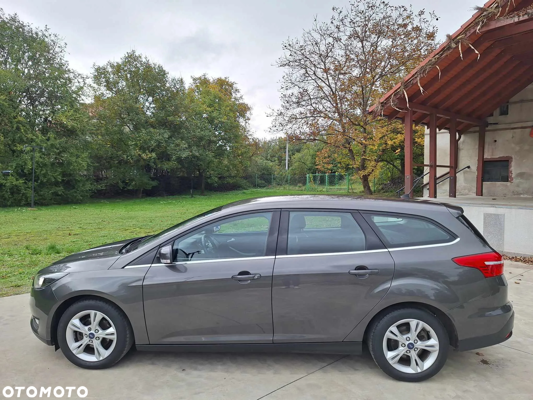 Ford Focus 1.0 EcoBoost Start-Stopp-System TITANIUM - 9