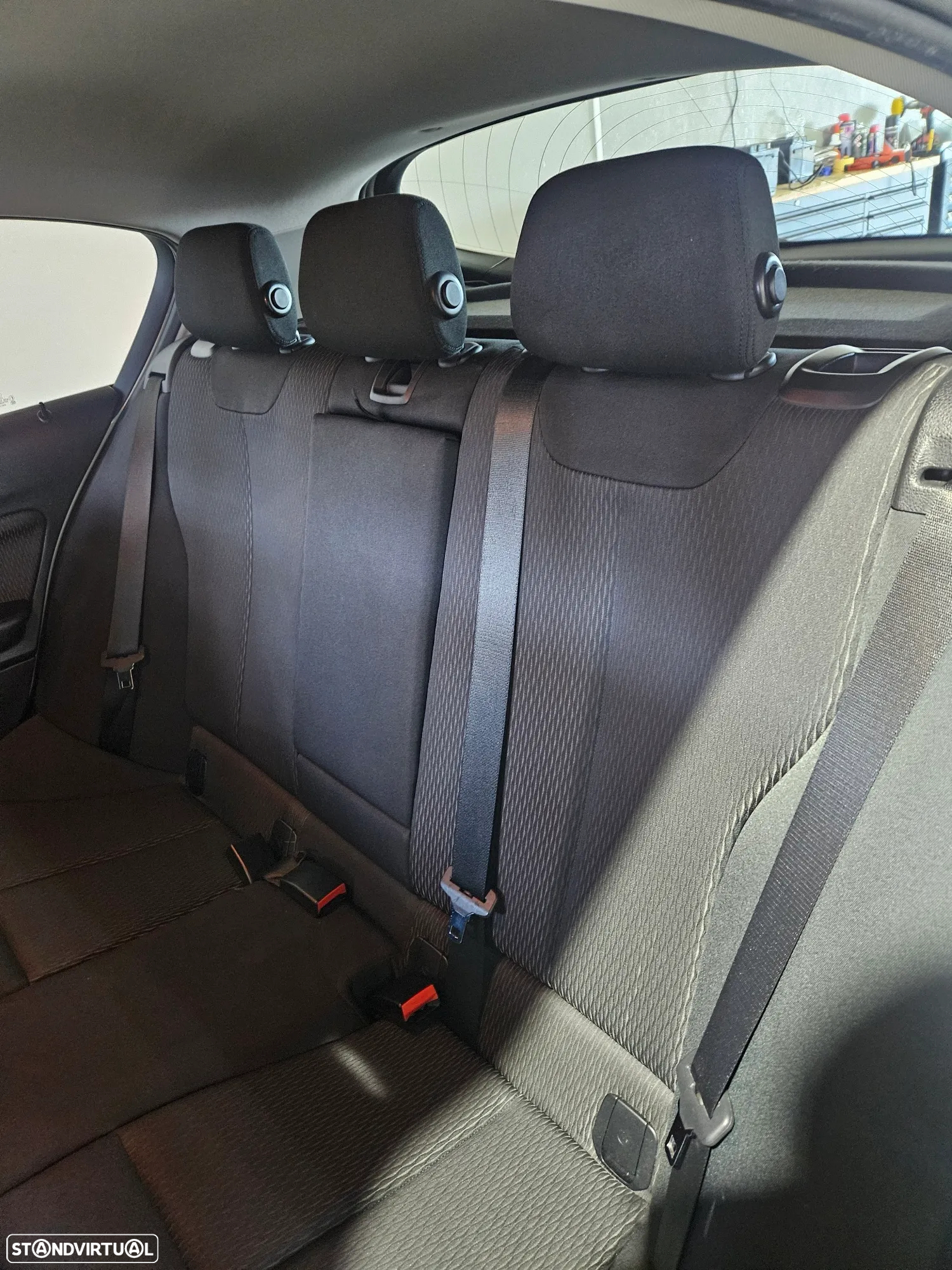BMW 116 d EfficientDynamics Edition Sport Line - 18