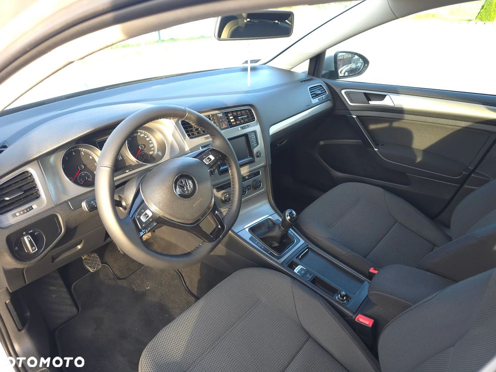 Volkswagen Golf 1.4 TSI BMT Comfortline - 22