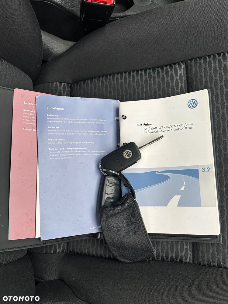 Volkswagen Golf 1.4 Edition - 11