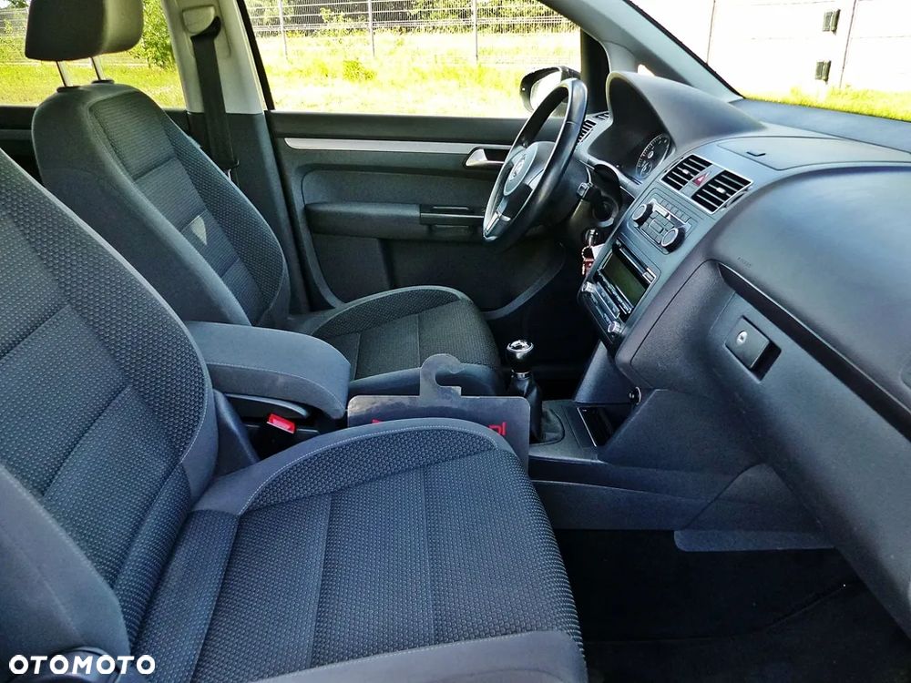 Volkswagen Touran 1.4 TSI Comfortline - 26